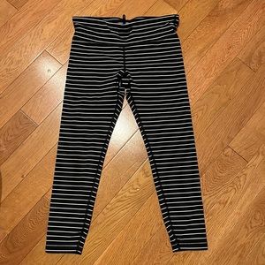 Black & white striped leggings